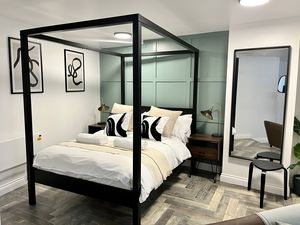 Photo 20- click for photo gallery